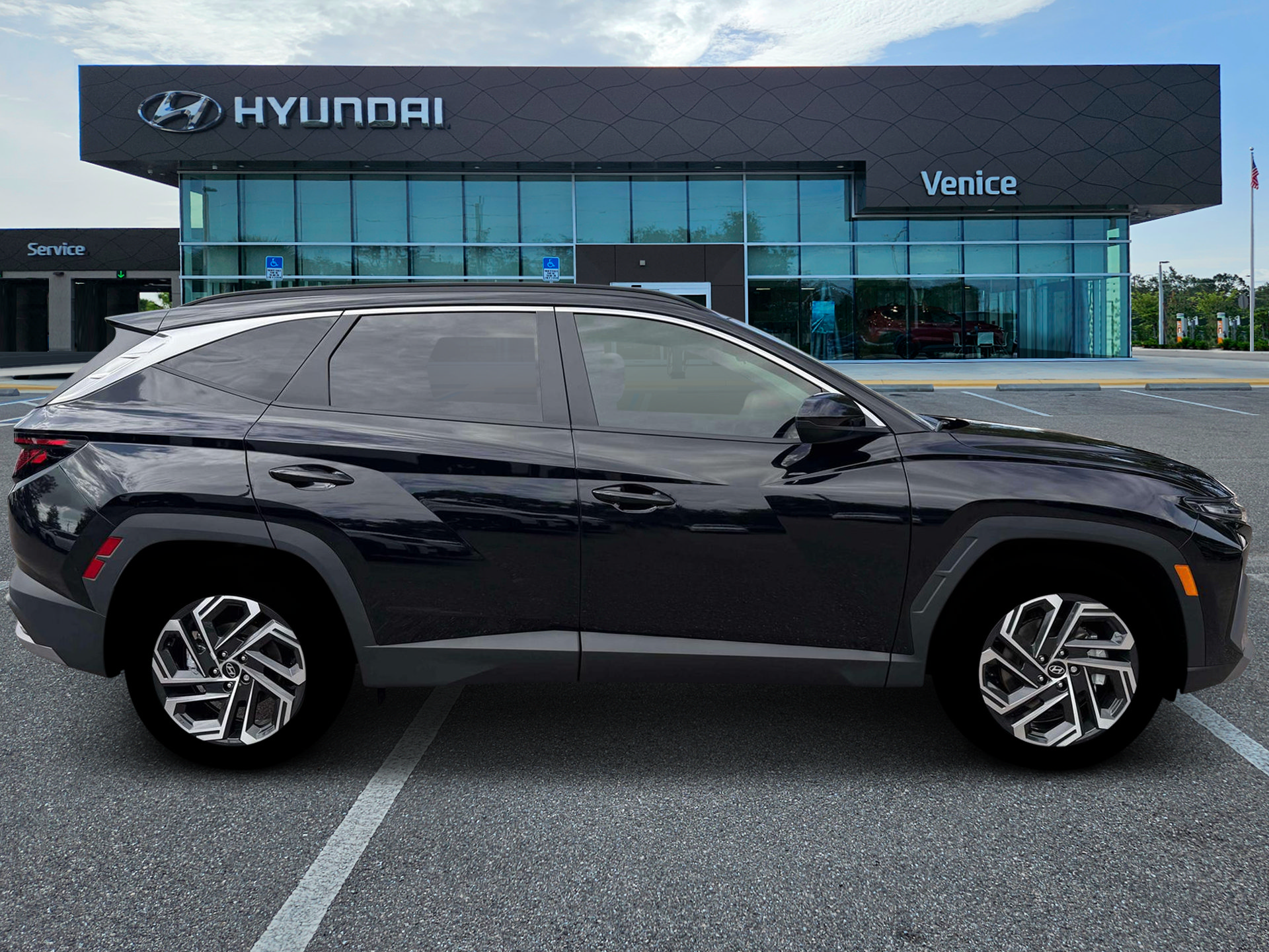 New 2026 Hyundai Tucson SEL Plus FWD image 9