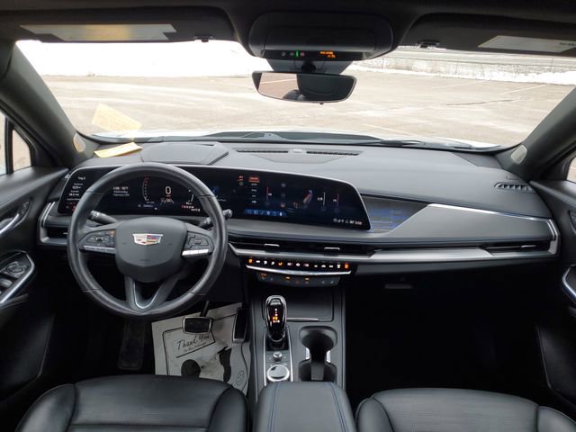 Certified 2024 Cadillac XT4 Sport image 22