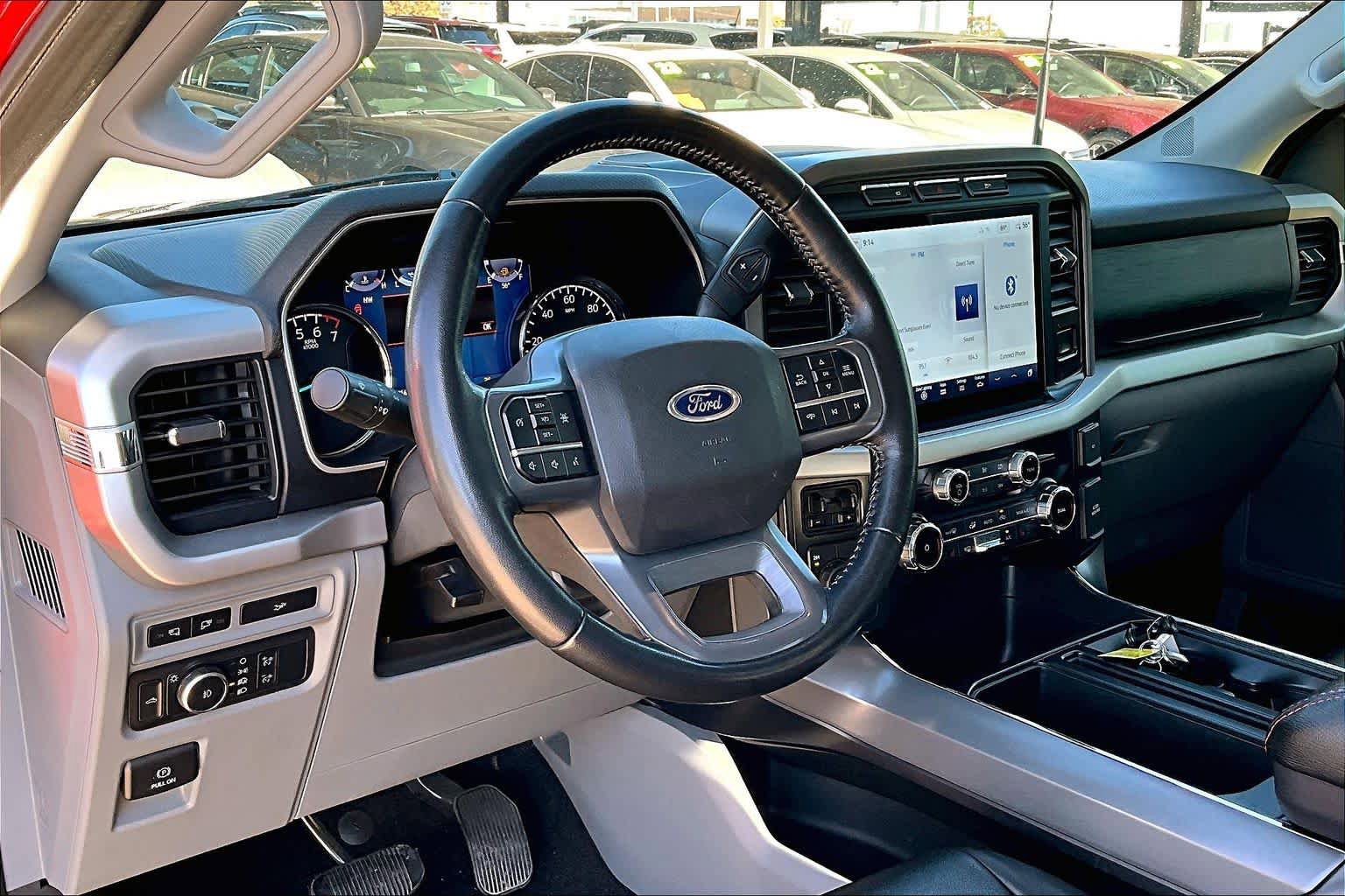 Used 2022 Ford F150 XLT w/ Equipment Group 302A High image 16
