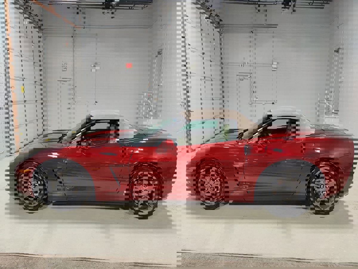 Used 2006 Chevrolet Corvette Convertible image 18