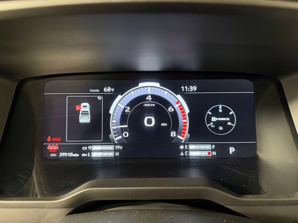 Used 2023 Toyota Tundra Platinum AWD/4WD image 24