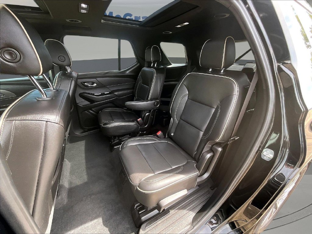 Used 2023 Chevrolet Traverse Premier w/ LPO, Cargo Package AWD/4WD image 26