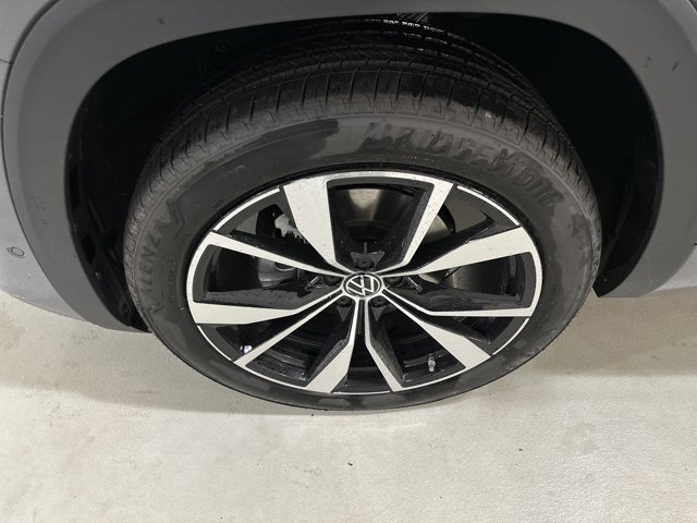 New 2026 Volkswagen Atlas SEL Premium R-Line image 11