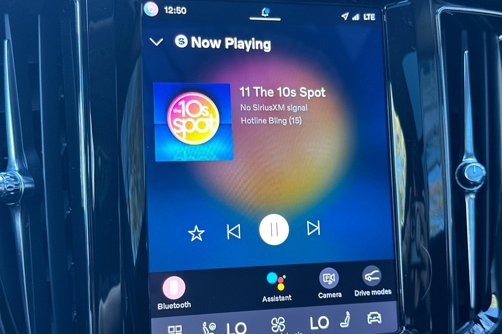 Used 2025 Volvo XC60 B5 Core image 24