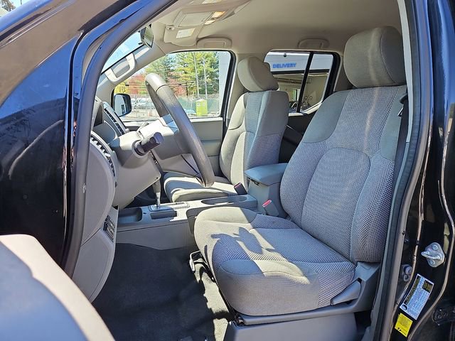Used 2019 Nissan Frontier SV image 13