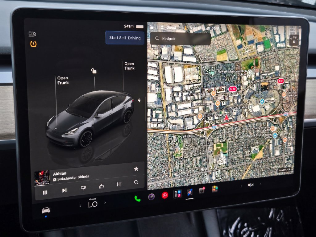 Used 2022 Tesla Model Y Performance AWD/4WD image 19