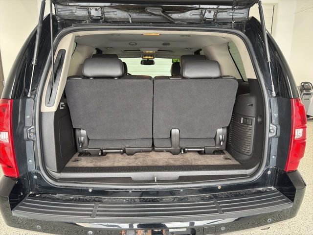 Used 2009 Chevrolet Tahoe LT w/ Luxury Package AWD/4WD image 30