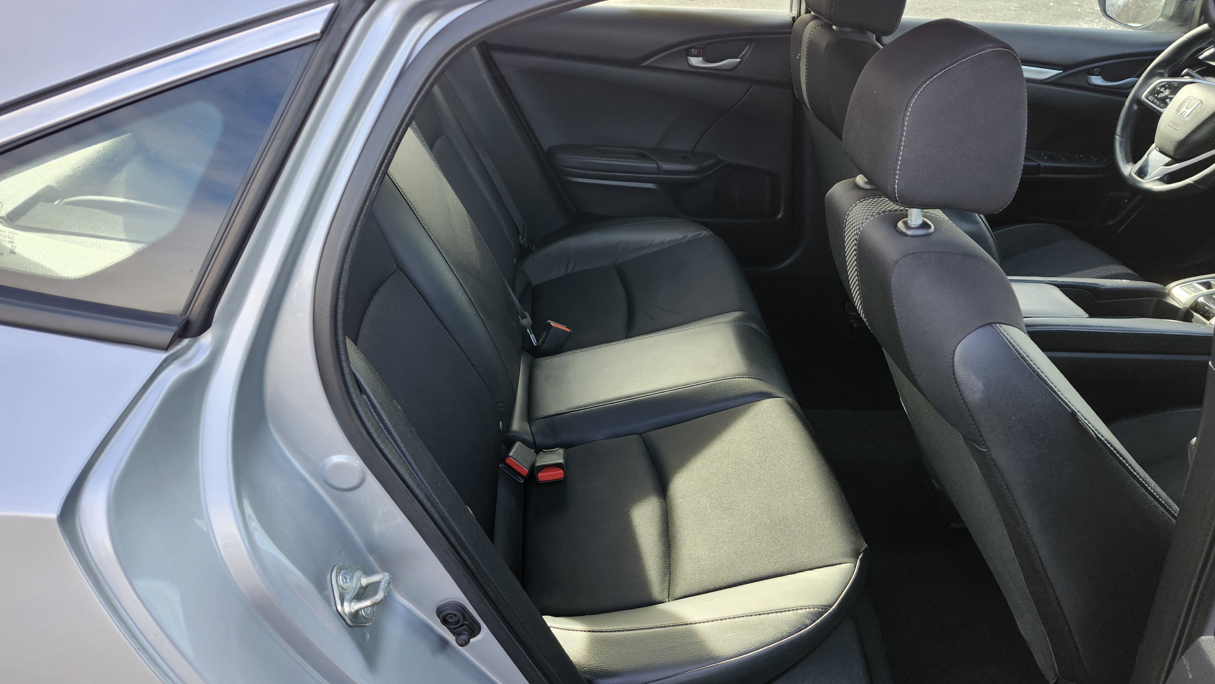 Used 2020 Honda Civic Sport image 17