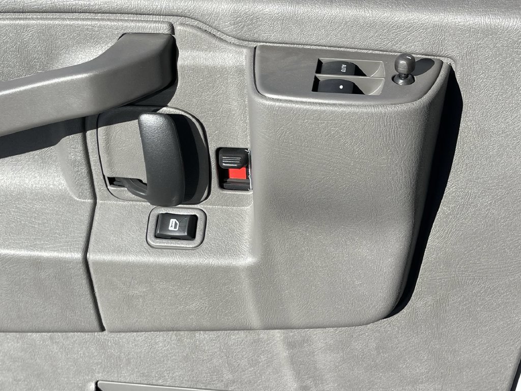 New 2025 GMC Savana 2500 Extended w/ Driver Convenience Package RWD image 23