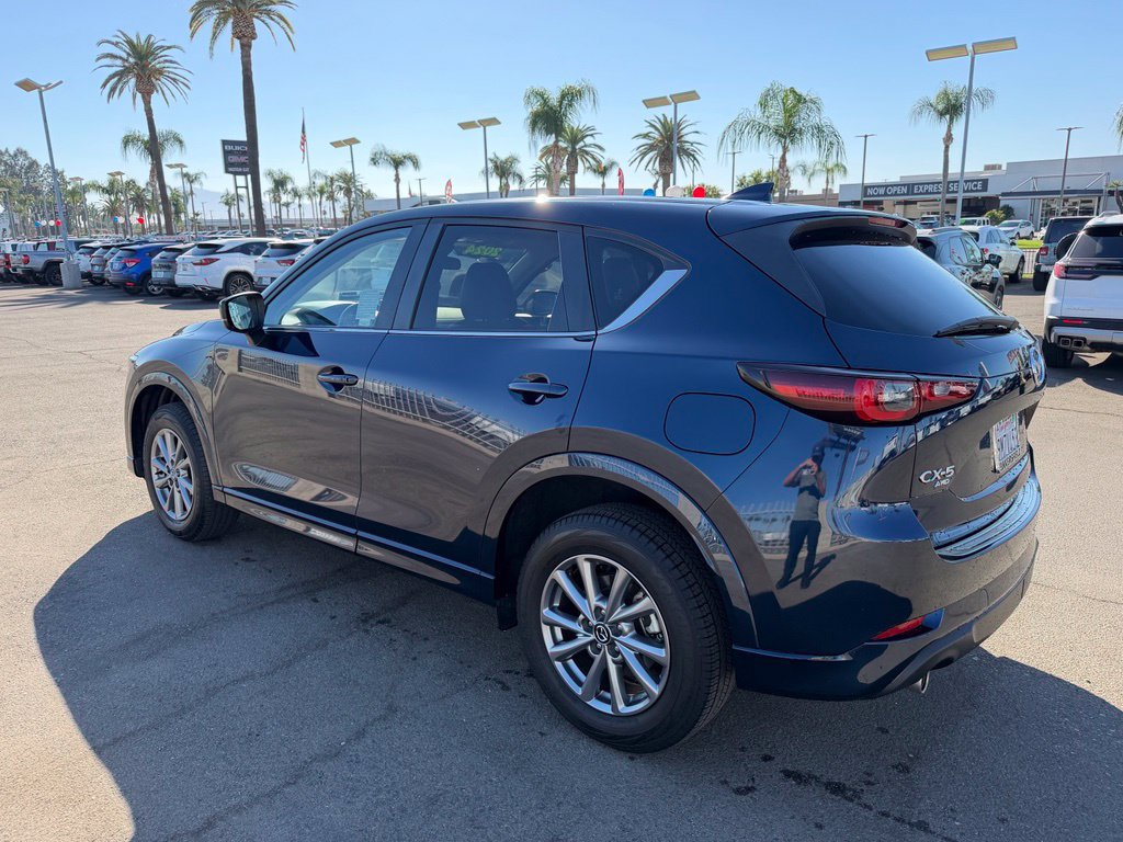 Used 2024 MAZDA CX-5 AWD 2.5 S w/ Select Package image 4