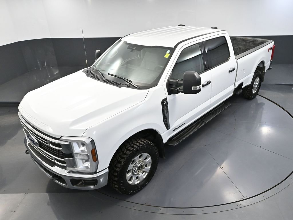 Used 2024 Ford F350 XLT w/ FX4 Off-Road Package image 55