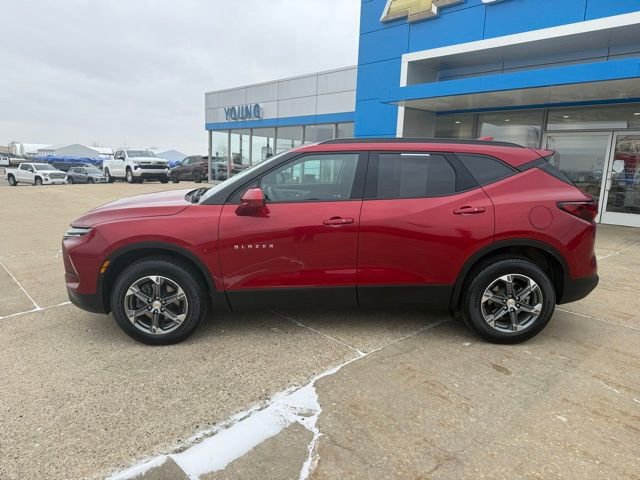 Certified 2024 Chevrolet Blazer LT w/ Convenience Package image 2