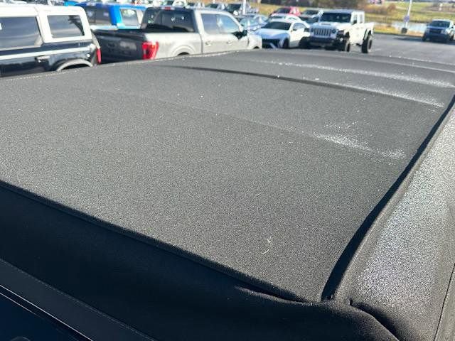 New 2025 Ford Bronco 4-Door image 8