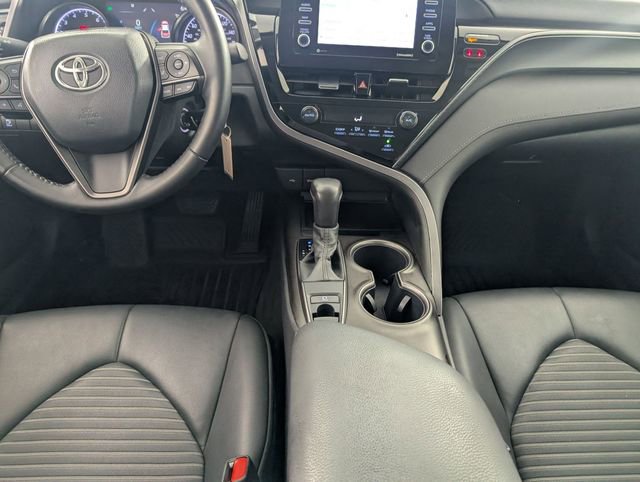 Used 2021 Toyota Camry SE image 23