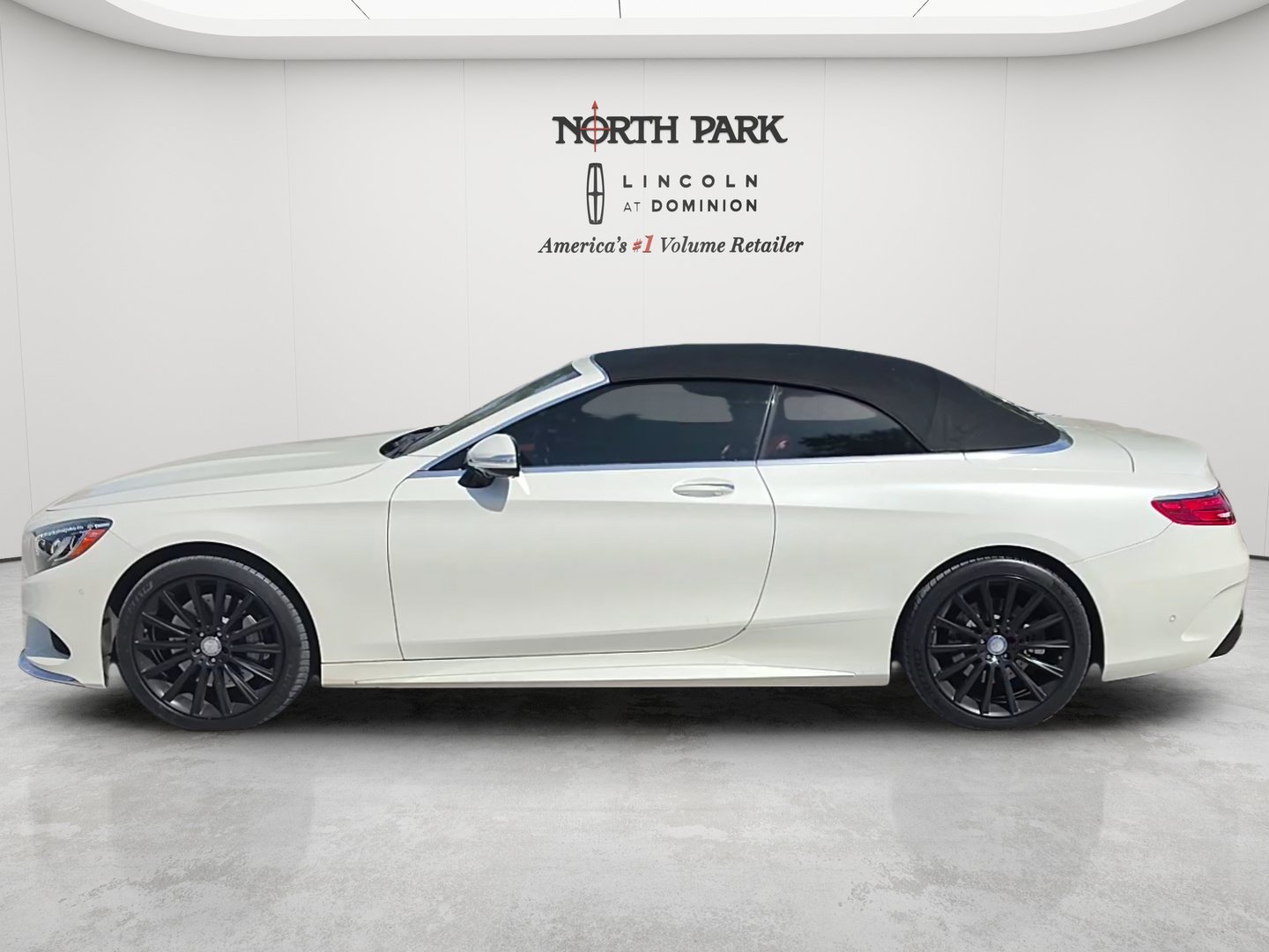 Used 2017 Mercedes-Benz S 550 Cabriolet image 8