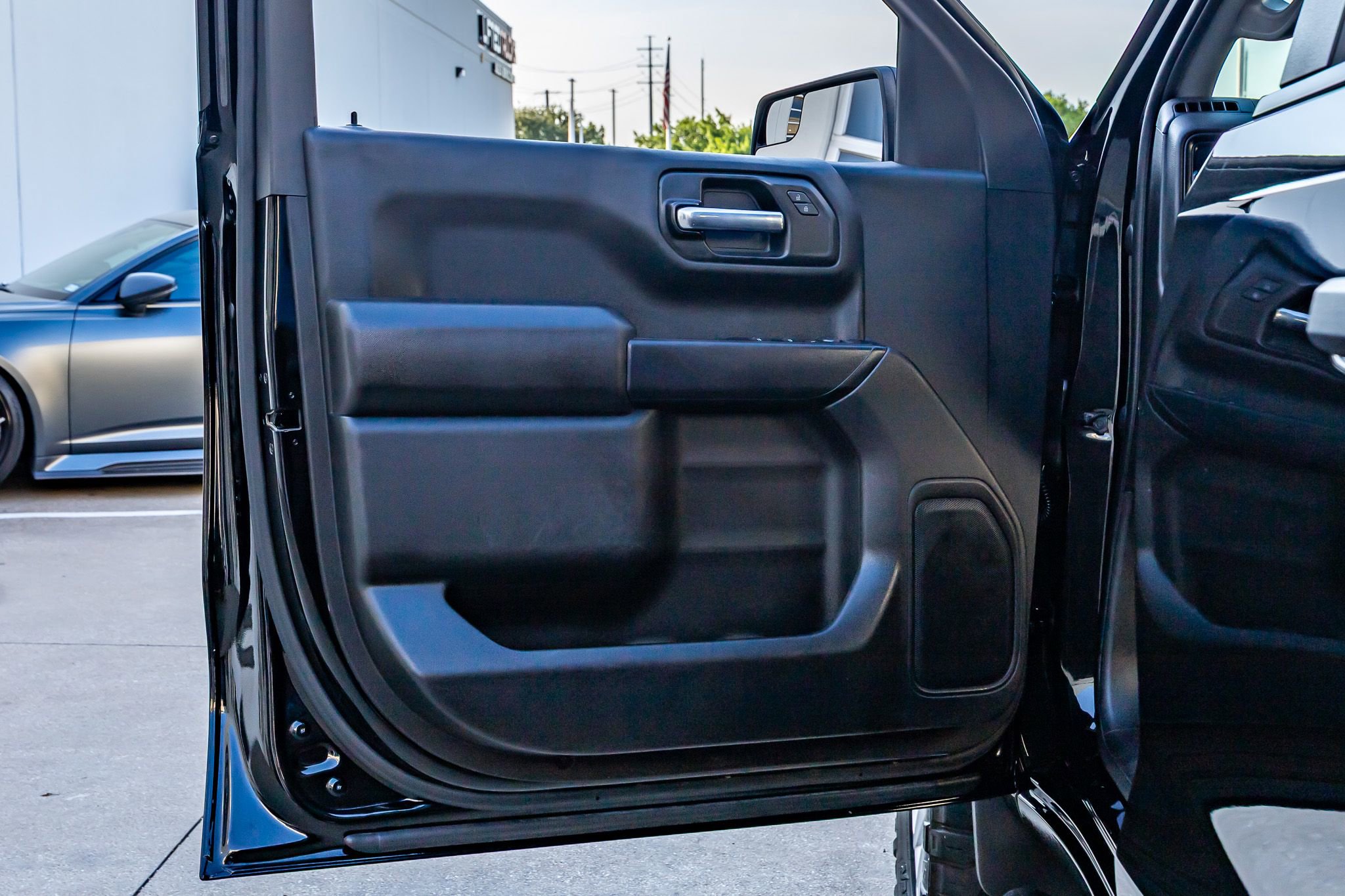Used 2022 Chevrolet Silverado 1500 Custom RWD image 34