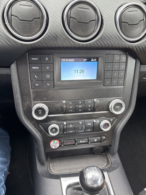 Used 2023 Ford Mustang Coupe image 7