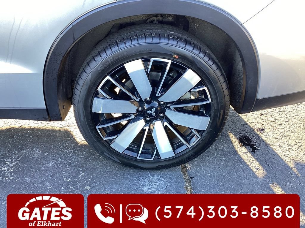 Used 2025 Mitsubishi Outlander SE AWD/4WD image 32