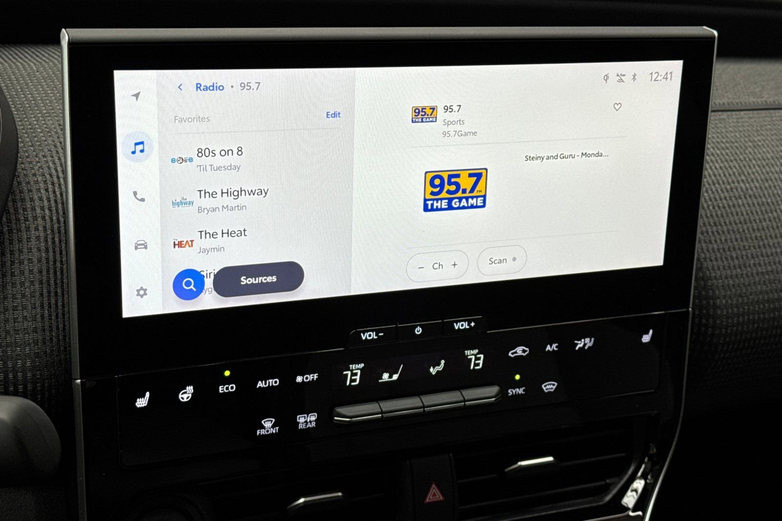 Used 2024 Subaru Solterra Limited image 25