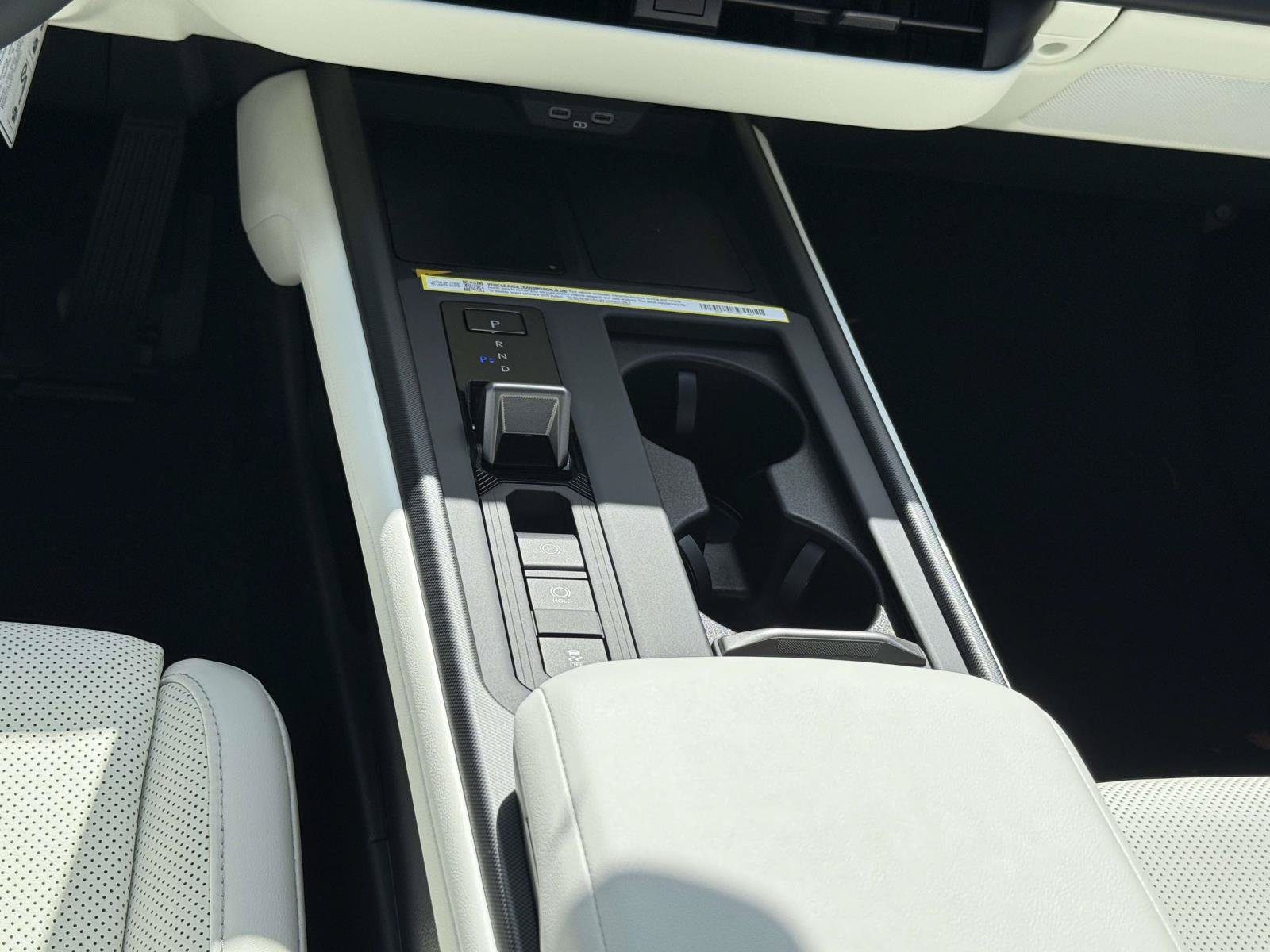 New 2026 Lexus ES 500e AWD/4WD image 15