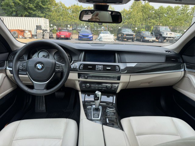 Used 2014 BMW 535d xDrive AWD/4WD image 31