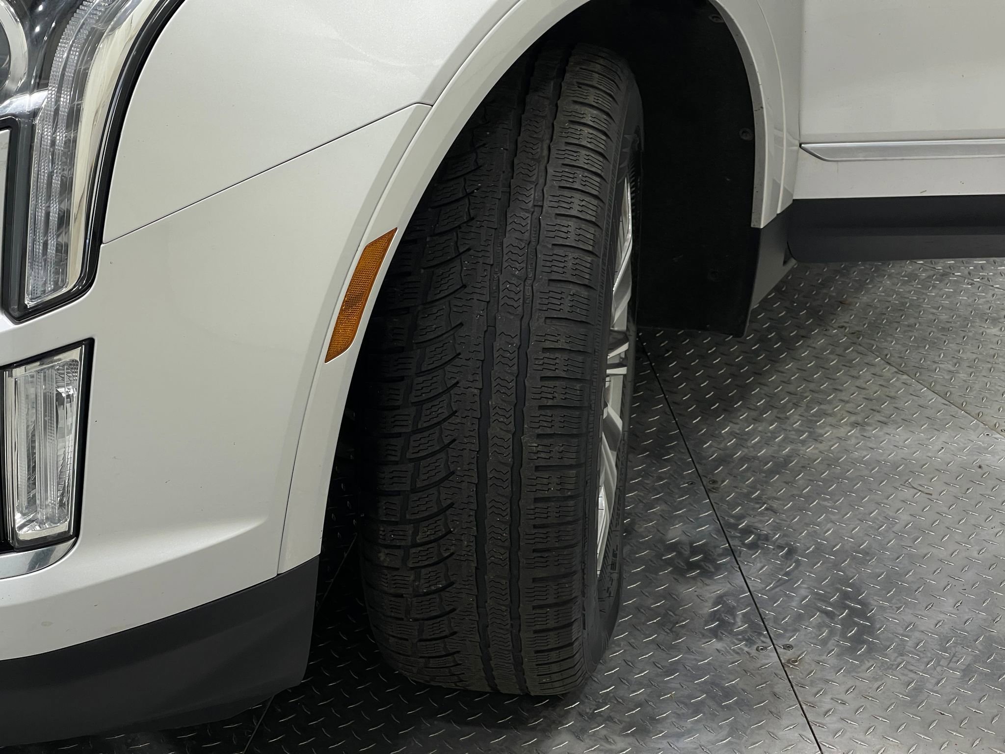 Used 2017 Cadillac XT5 Luxury image 35