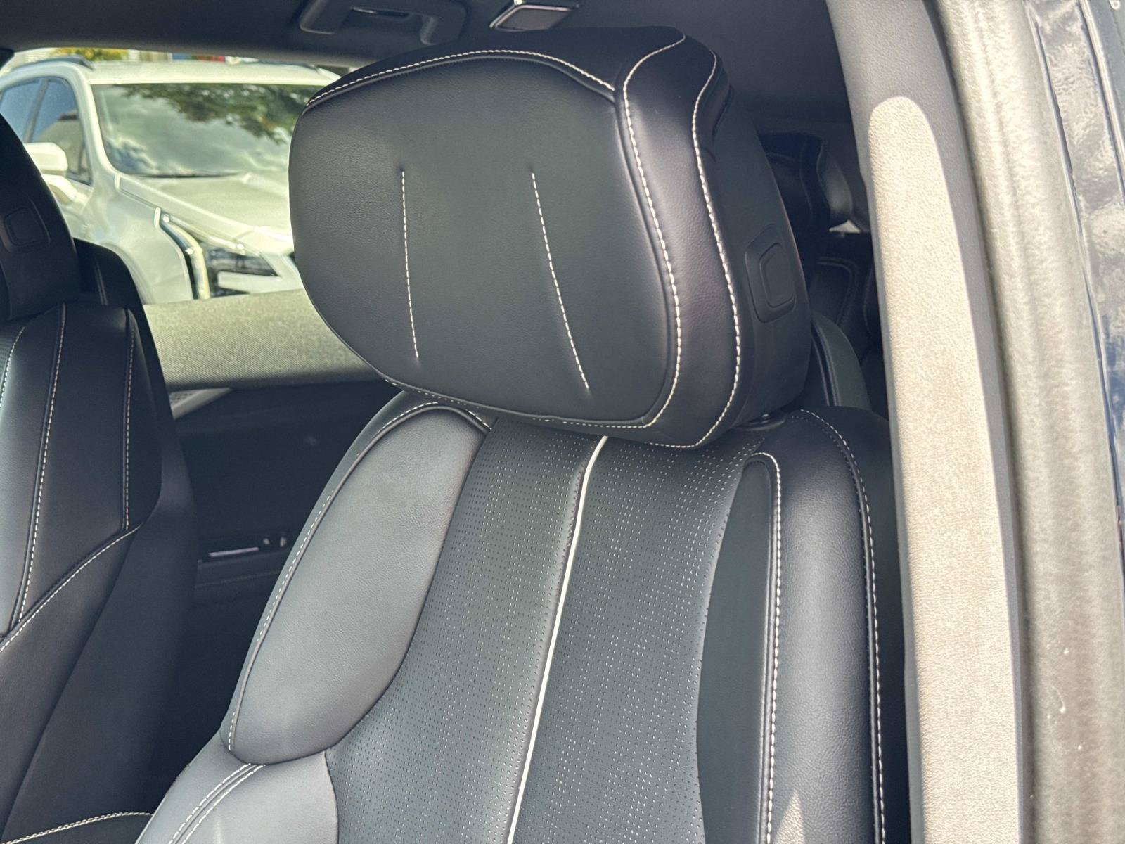 Certified 2025 Cadillac Optiq Sport 2 AWD/4WD image 14
