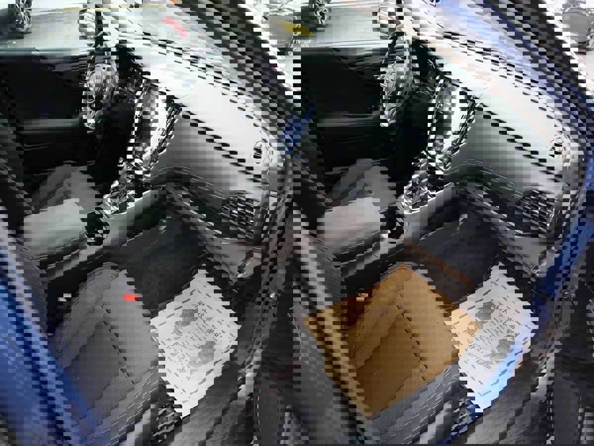 Used 2020 Subaru Outback Premium image 27