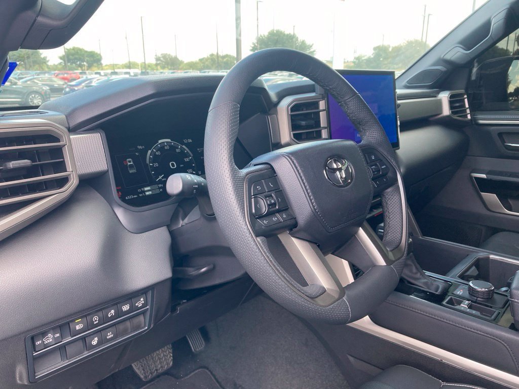 Certified 2026 Toyota Tundra Limited AWD/4WD image 9