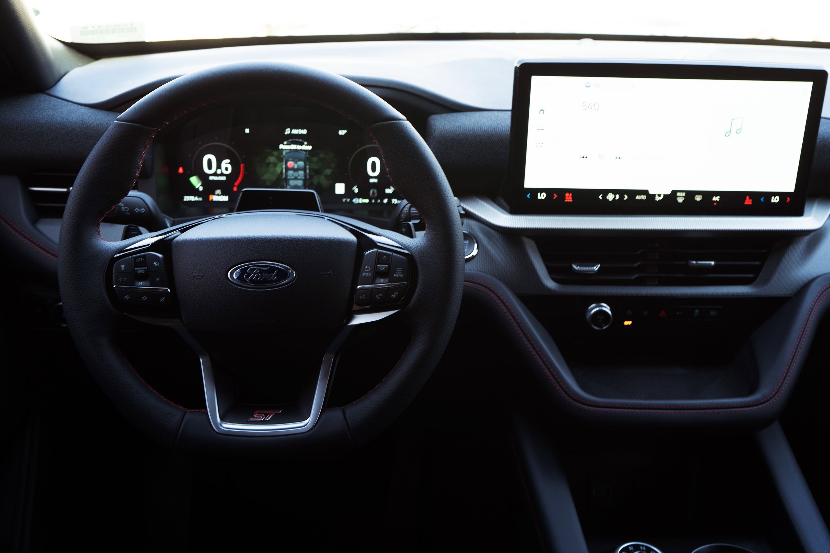 Used 2026 Ford Explorer ST image 19