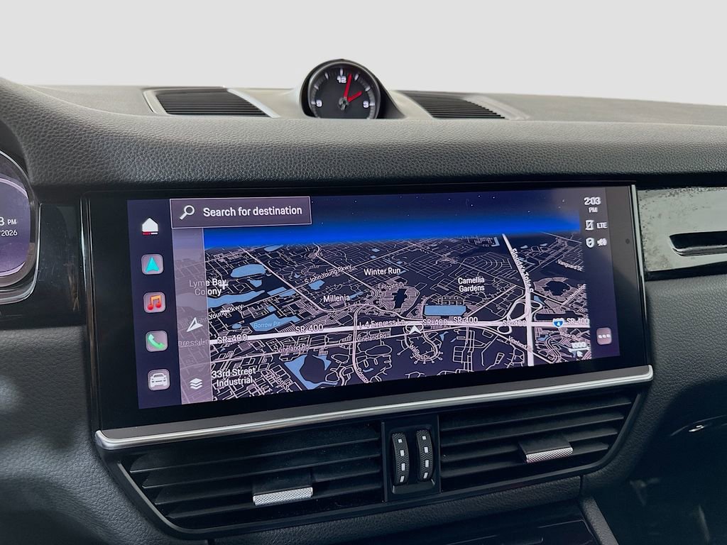 Certified 2022 Porsche Cayenne AWD/4WD image 16