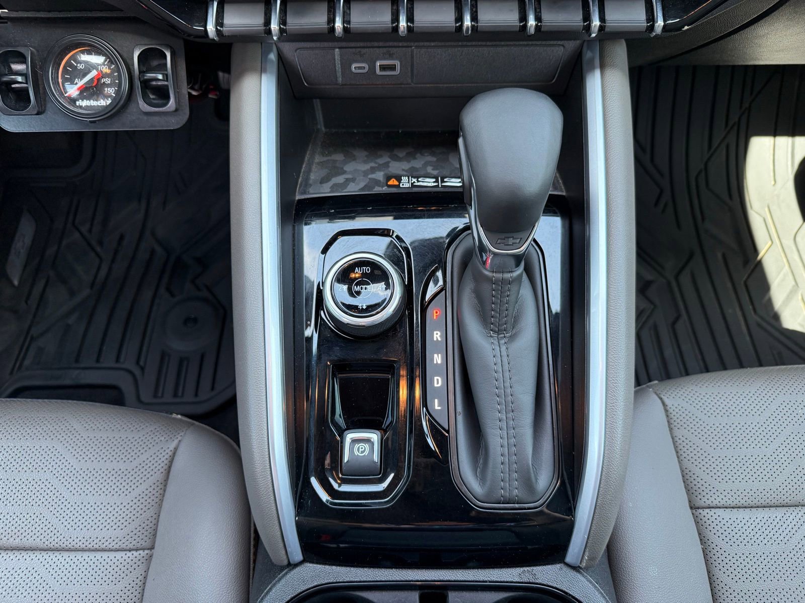 Used 2025 Chevrolet Colorado ZR2 image 29