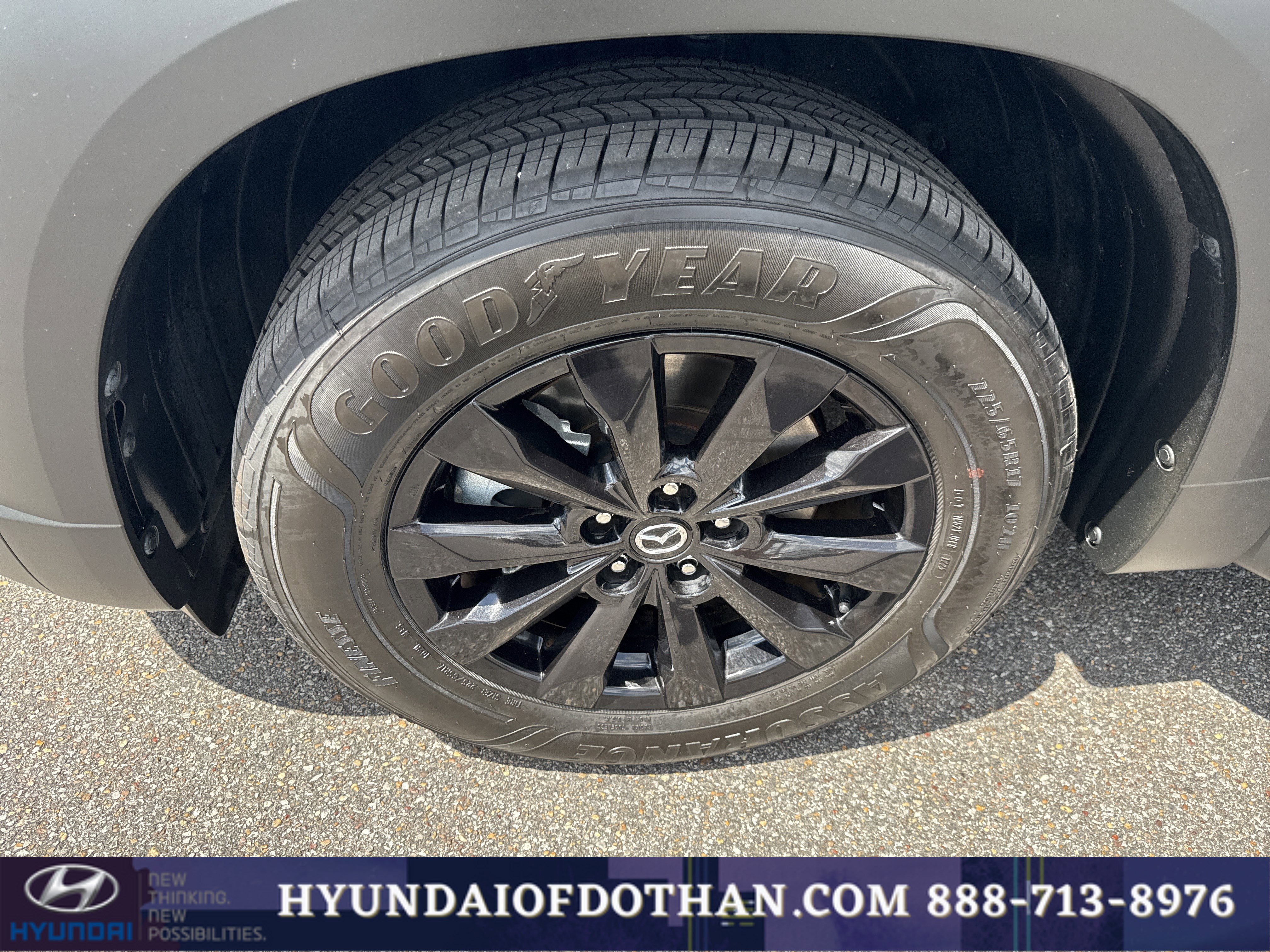Used 2024 MAZDA CX-50 AWD 2.5 S w/ Premium Package image 19