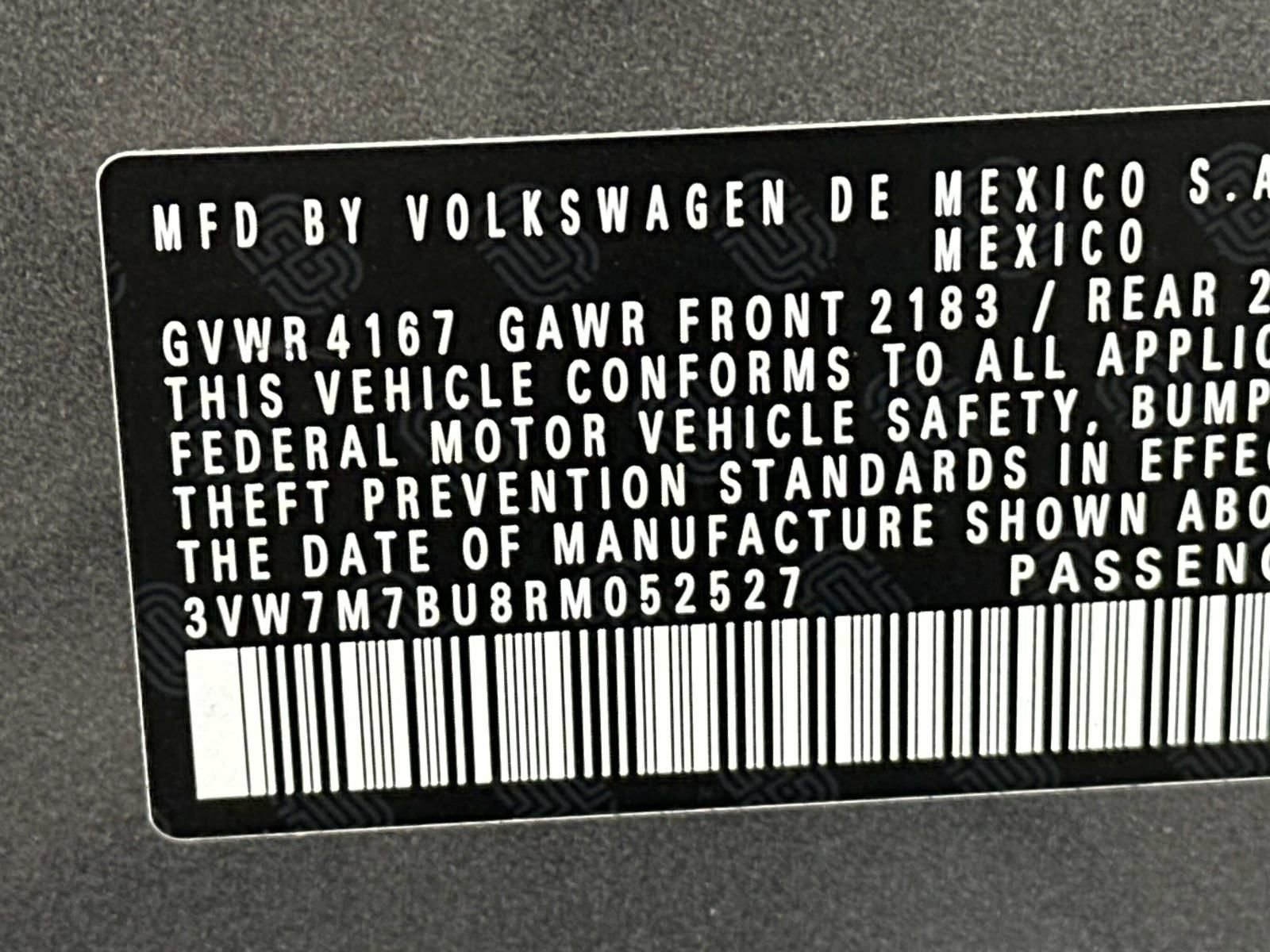 Certified 2024 Volkswagen Jetta SE w/ Panoramic Sunroof Package image 25