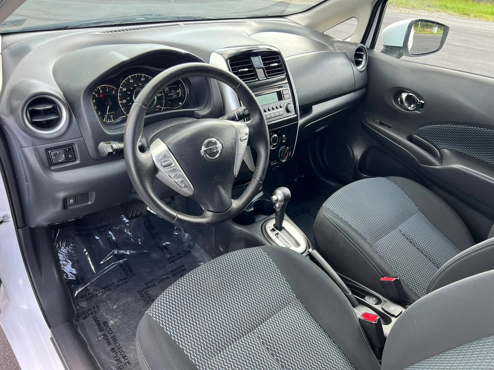 Used 2015 Nissan Versa Note SV w/ SV Appearance Package FWD image 15