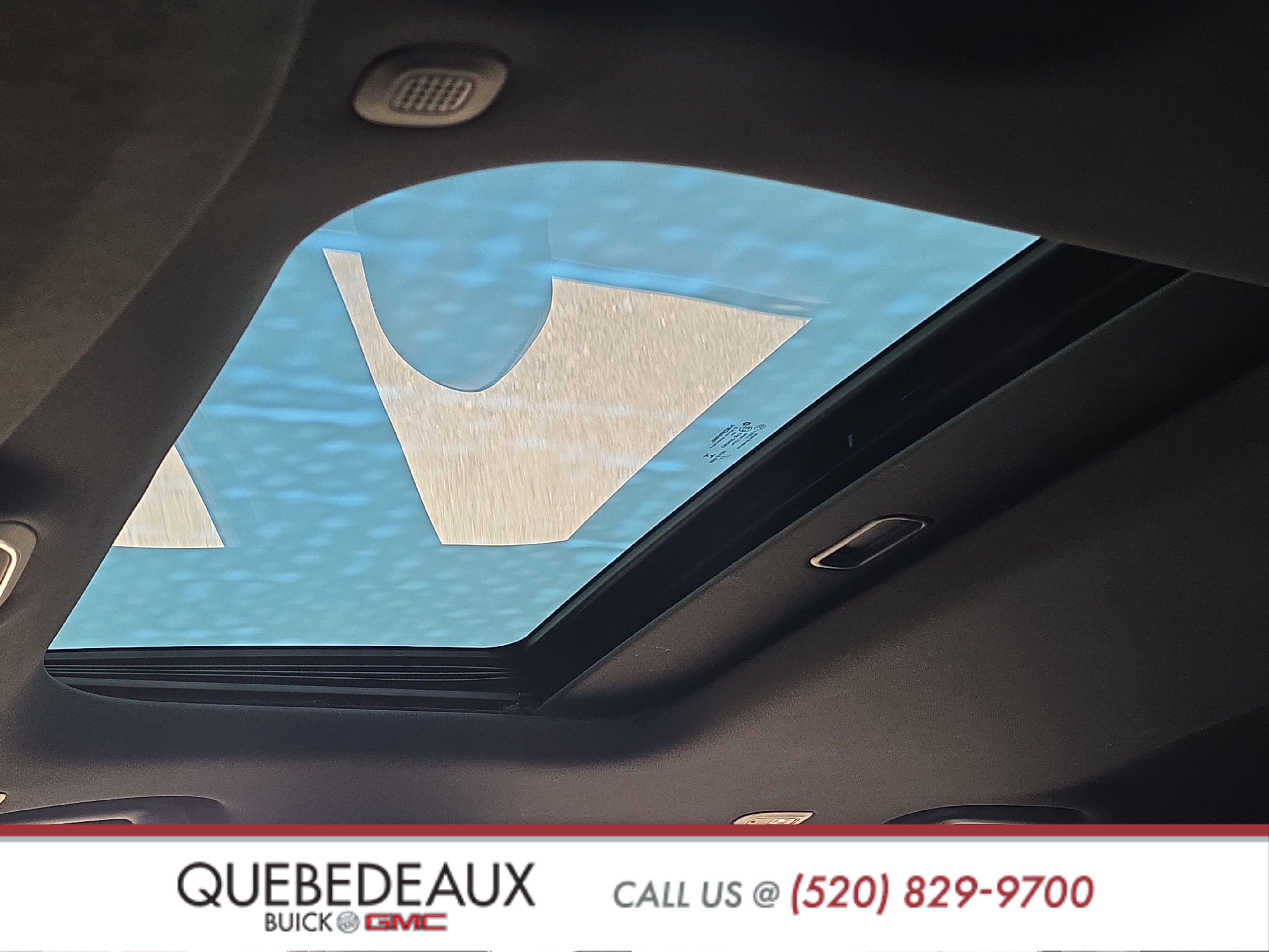Used 2022 Jeep Grand Cherokee L Laredo RWD image 11