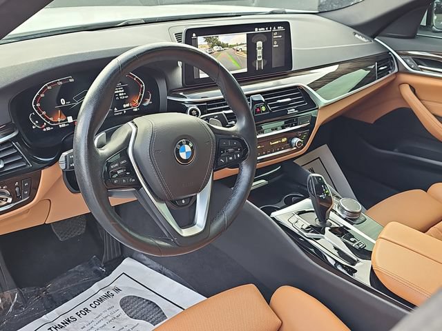 Used 2023 BMW 530i w/ Convenience Package RWD image 16