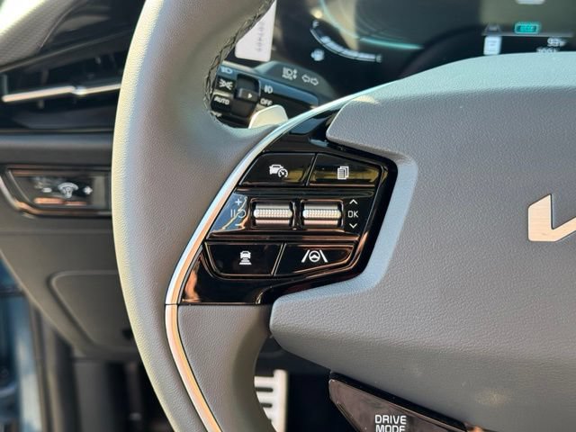 Certified 2025 Kia Niro SX Touring FWD image 58