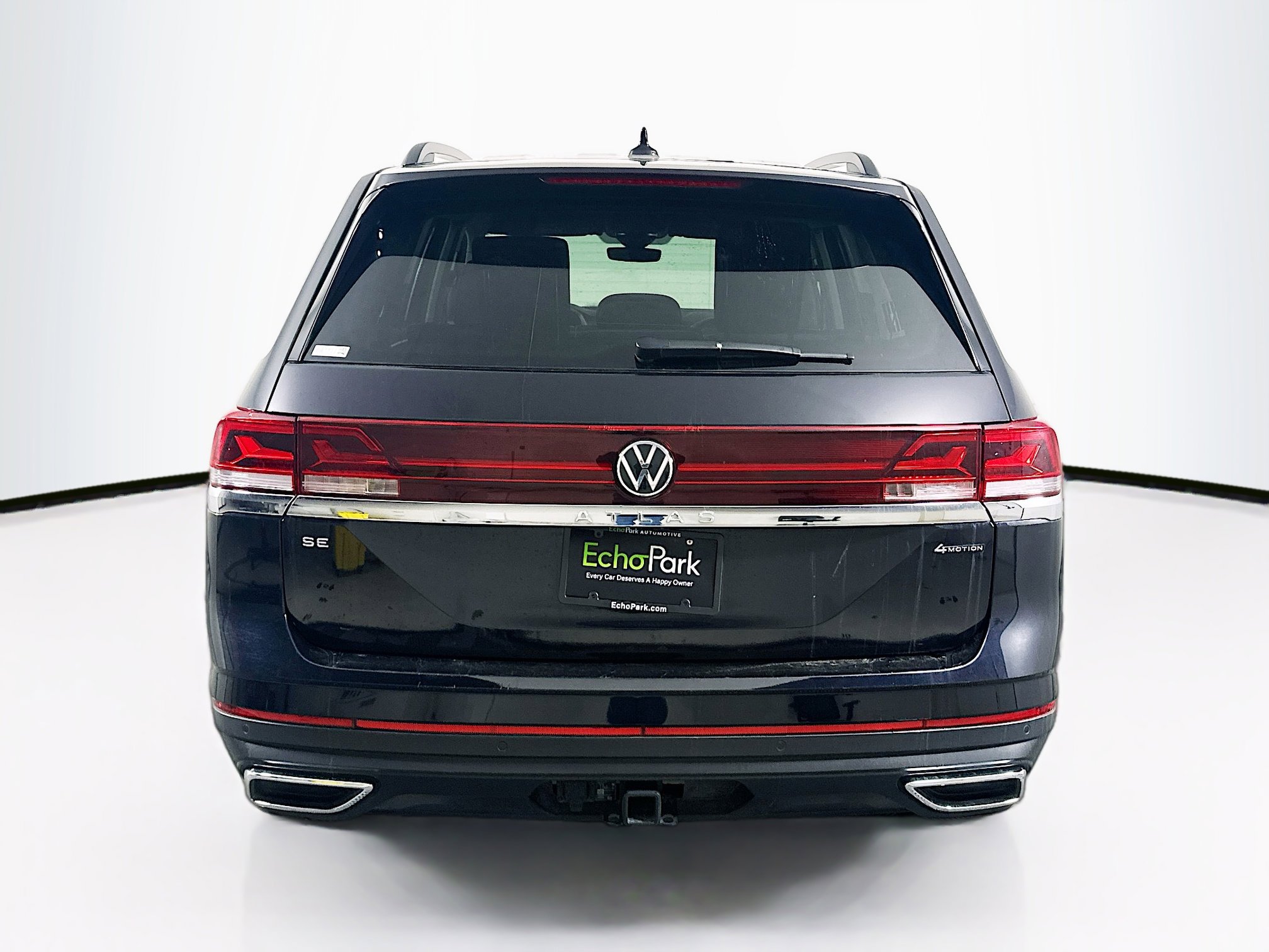 Used 2025 Volkswagen Atlas SE image 7