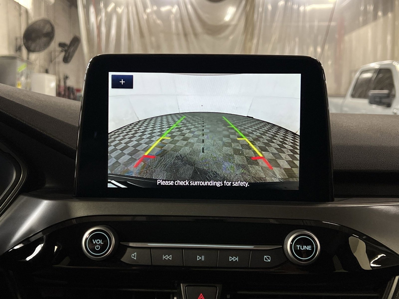 Used 2025 Ford Escape Active w/ Cold Weather Package image 19