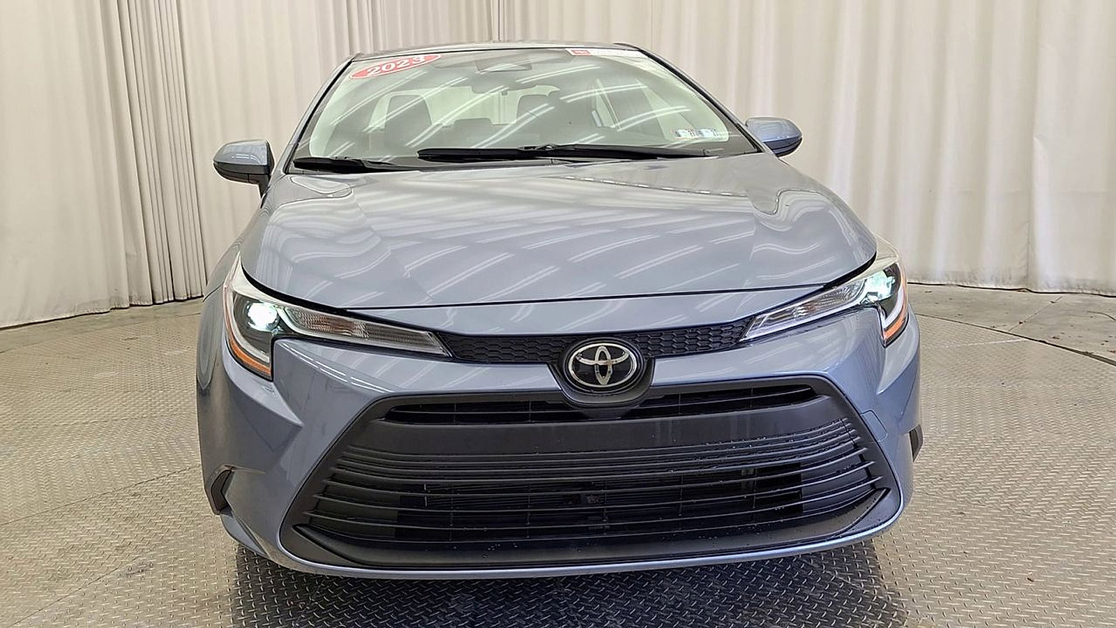 Used 2023 Toyota Corolla LE FWD image 6