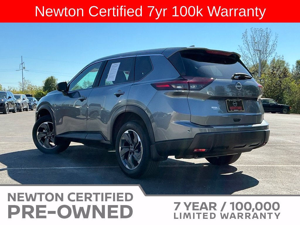Used 2026 Nissan Rogue SV w/ Cold Weather Package FWD image 22