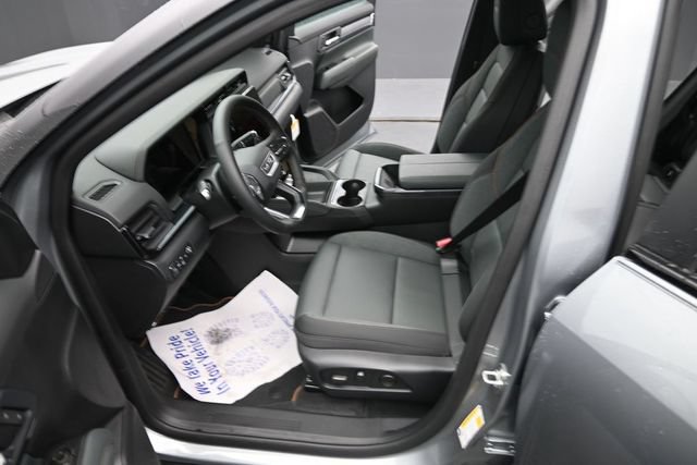 New 2026 GMC Terrain AT4 w/ Technology Package II AWD/4WD image 18