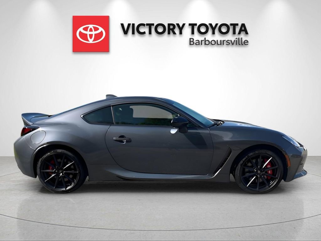 New 2025 Toyota GR86 Premium image 4