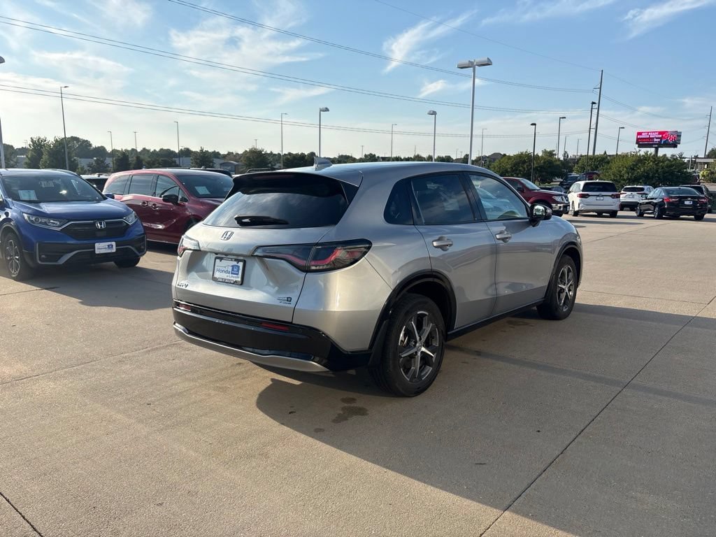 Used 2025 Honda HR-V EX-L image 5