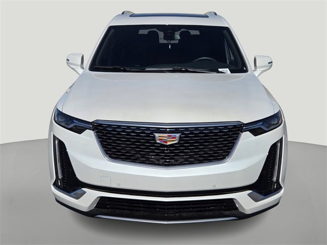 New 2025 Cadillac XT6 Luxury image 5