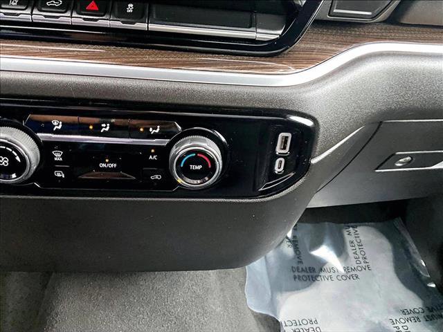 Used 2024 Chevrolet Silverado 3500 LT AWD/4WD image 24