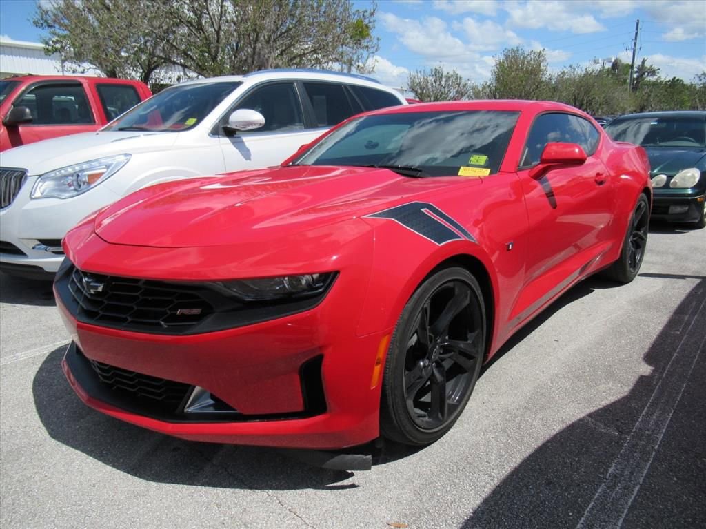 Used 2022 Chevrolet Camaro LT w/ RS Package image 2