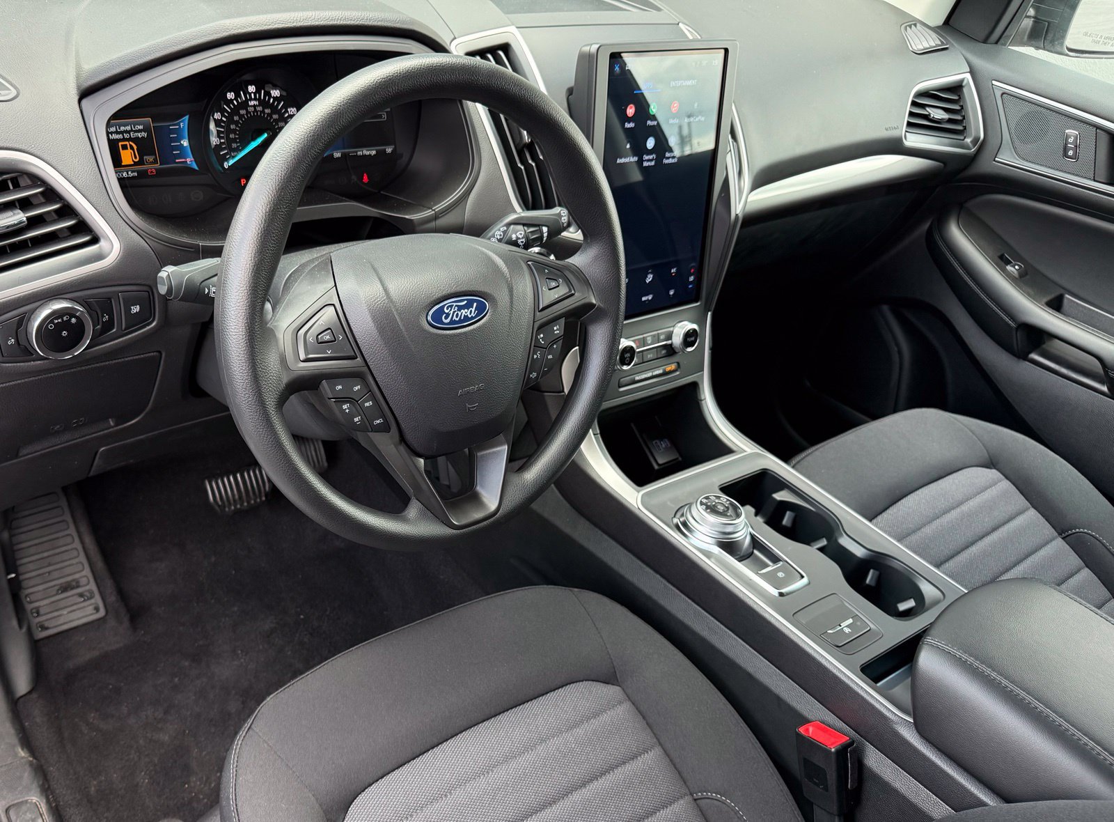 Used 2024 Ford Edge SE AWD/4WD image 12