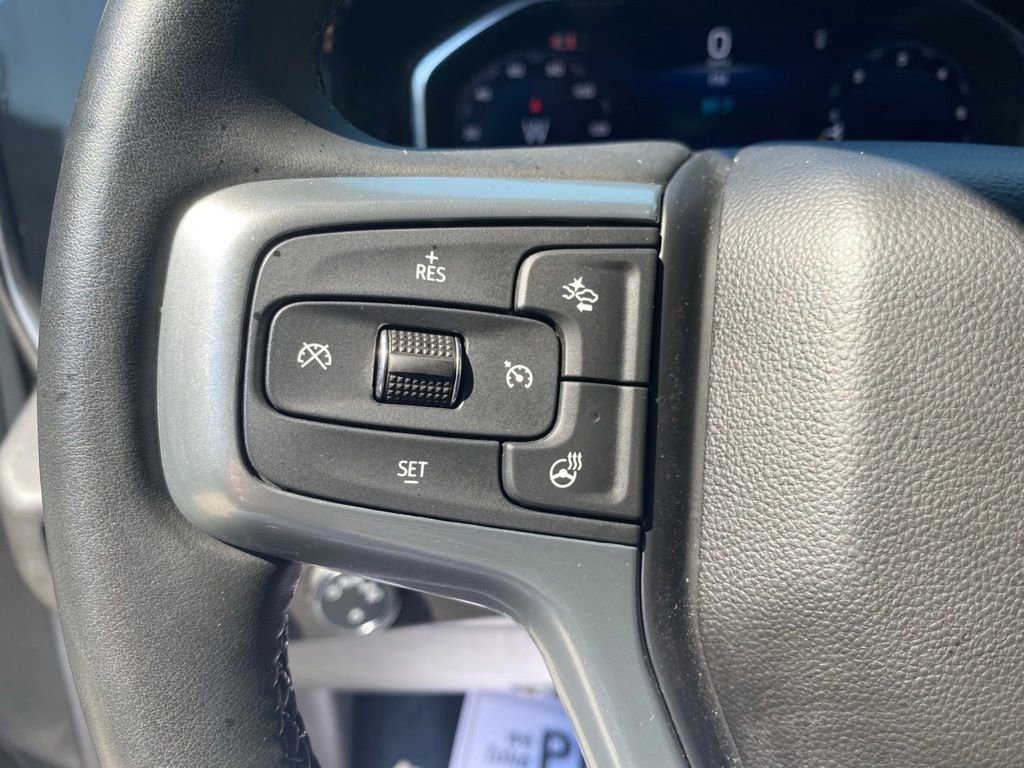 Used 2024 Chevrolet Silverado 1500 LT AWD/4WD image 19